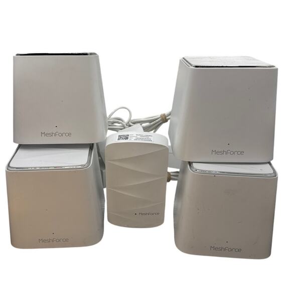 Meshforce Whole Home Mesh Wifi System Set of 4 x M3s and 1 x M3 Dot White - Picture 1 of 7